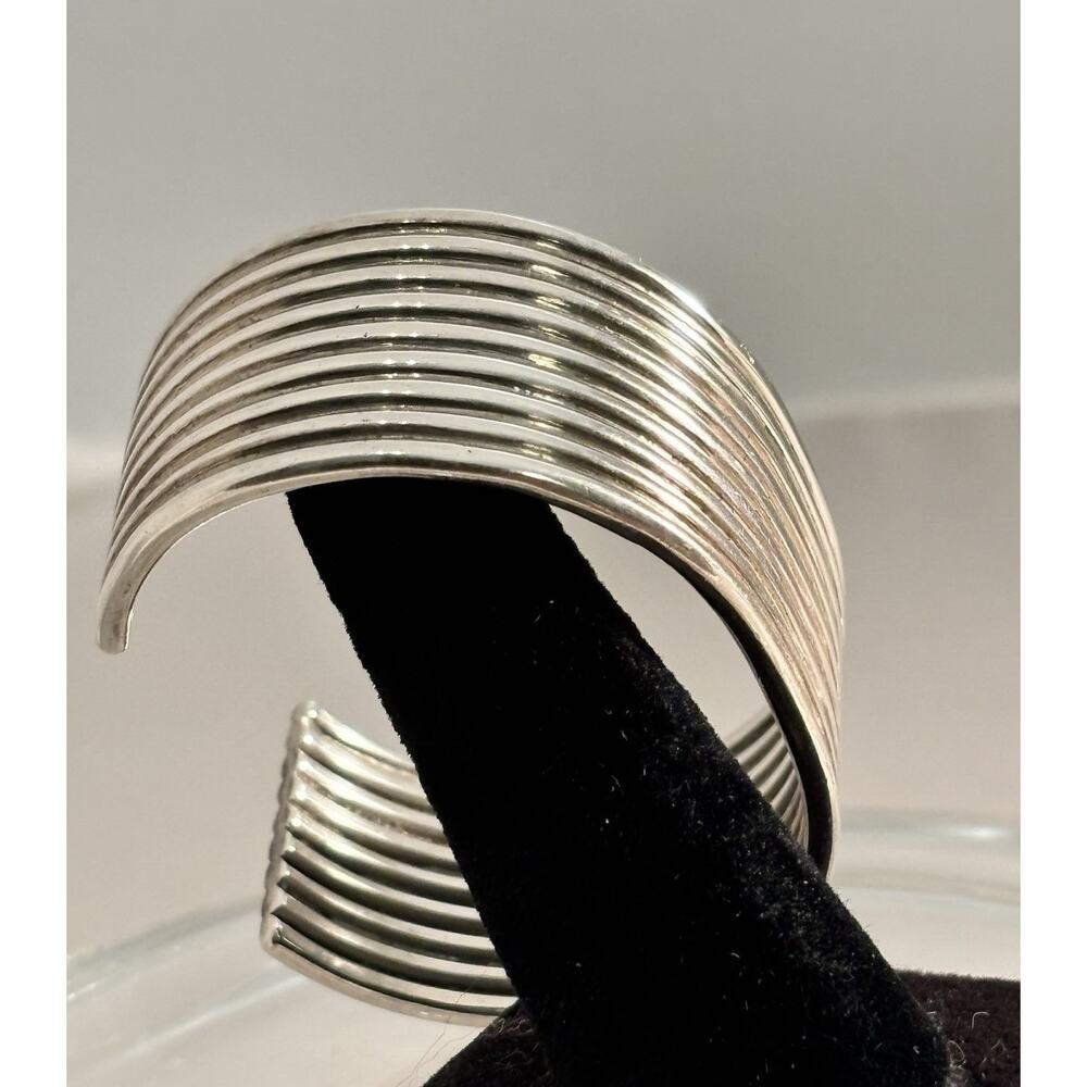 Vintage Mike Bird Romero Sterling 9 Row CUFF BRACELET Ohkay Owingeh Pueblo/Tewa - Picture 3 of 10